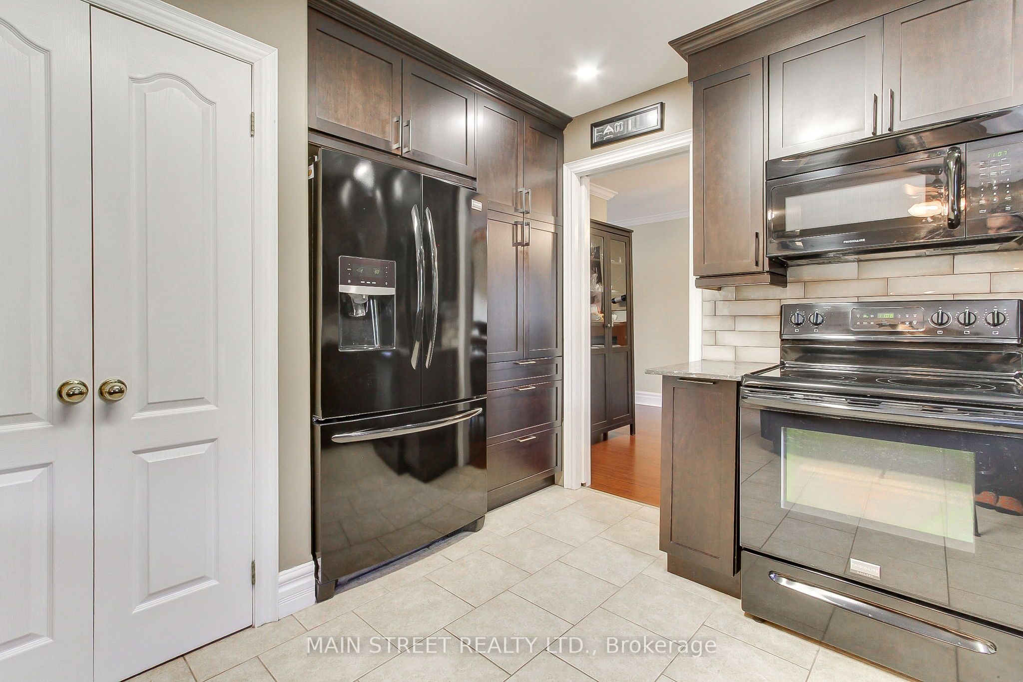 276 Crawford Street Property Photo 9