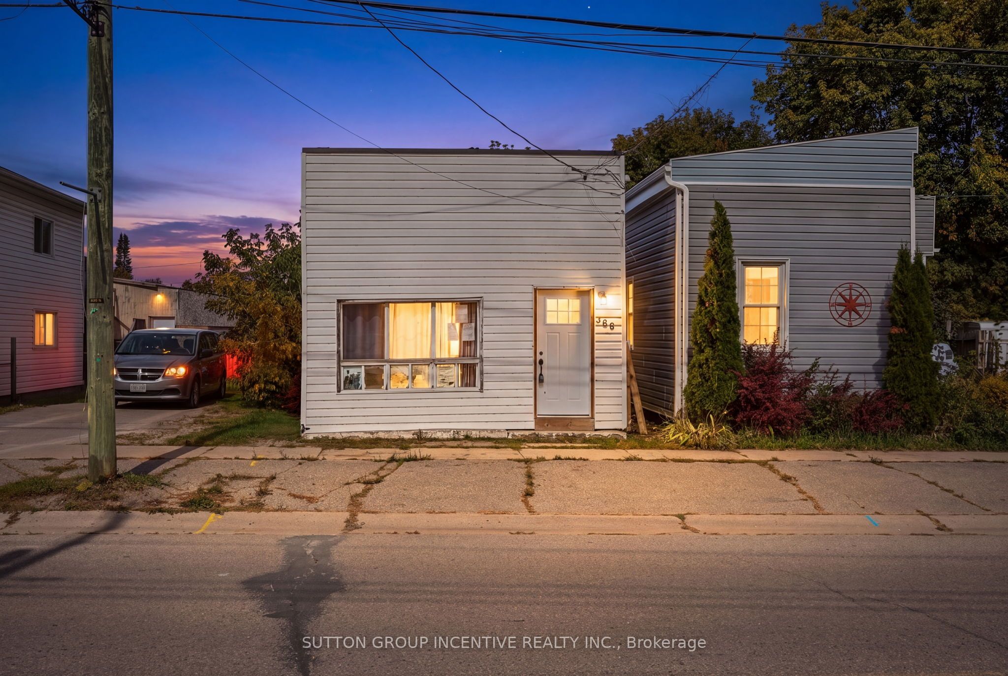 366 Talbot Street Property Photo 1