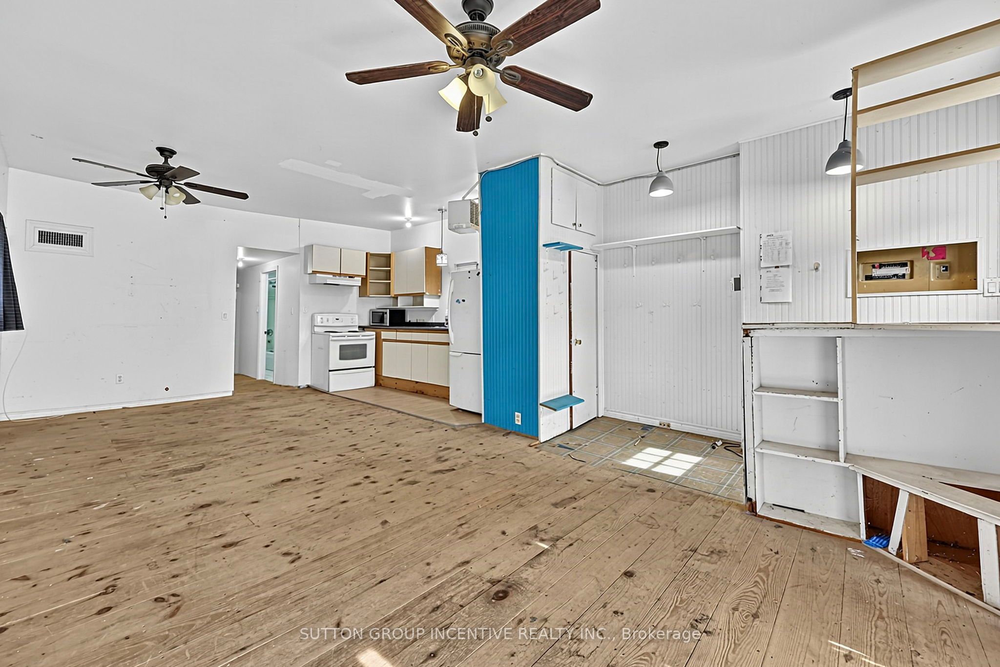 366 Talbot Street Property Photo 13