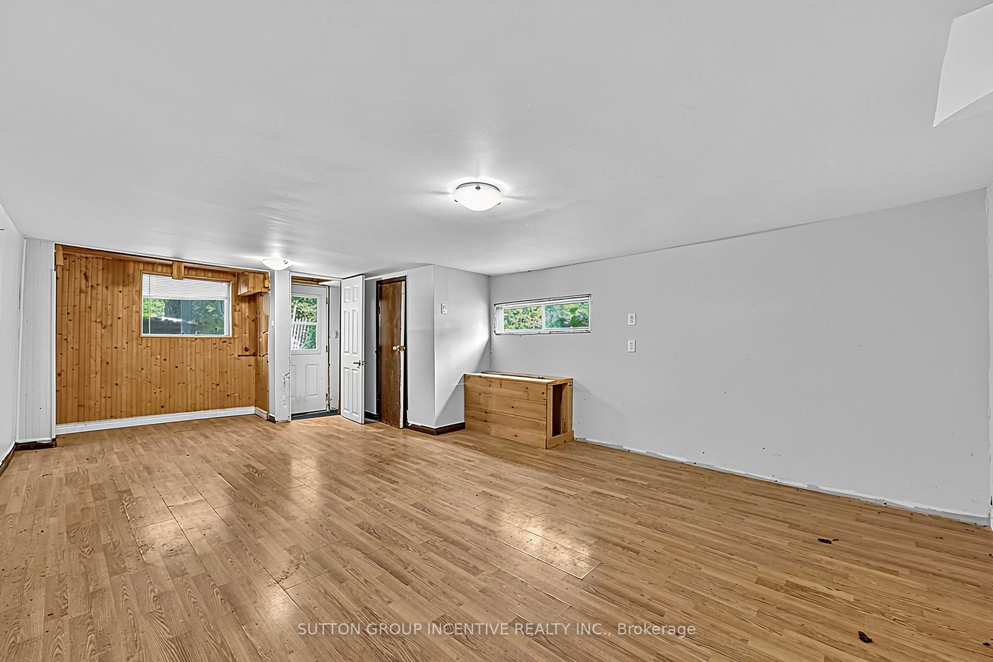 366 Talbot Street Property Photo 16