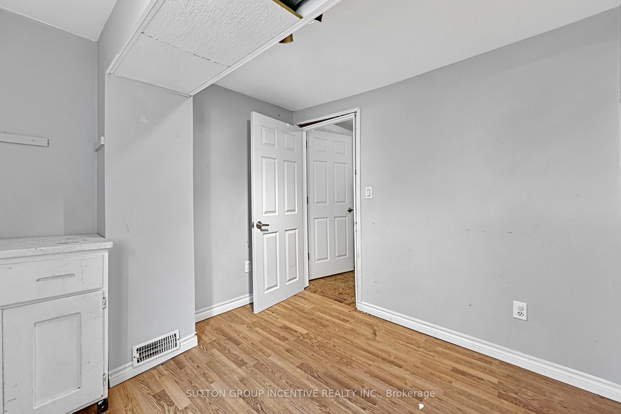 366 Talbot Street Property Photo 21