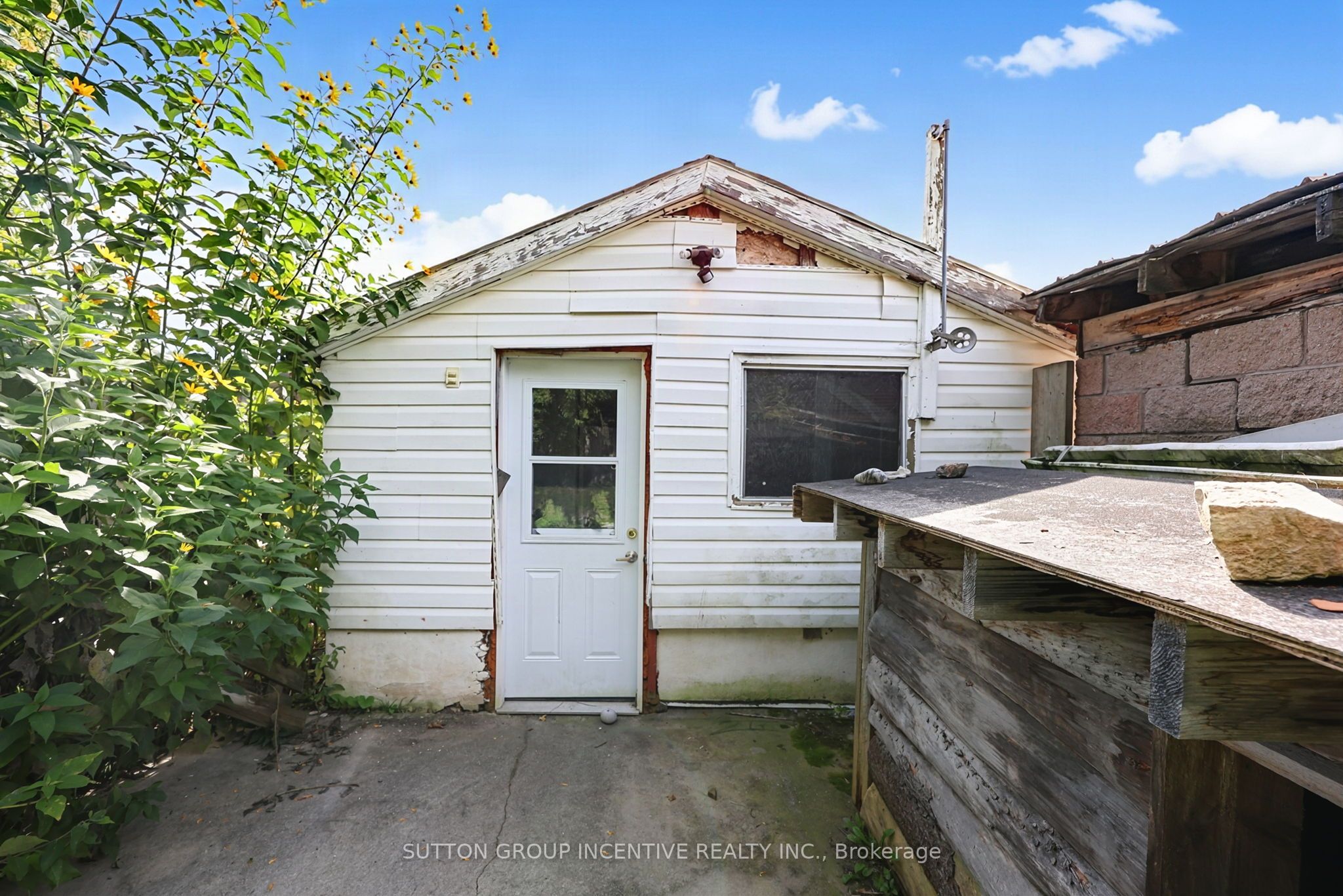 366 Talbot Street Property Photo 28
