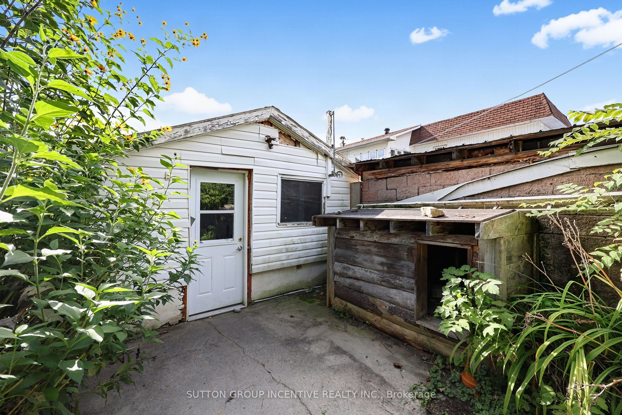 366 Talbot Street Property Photo 29
