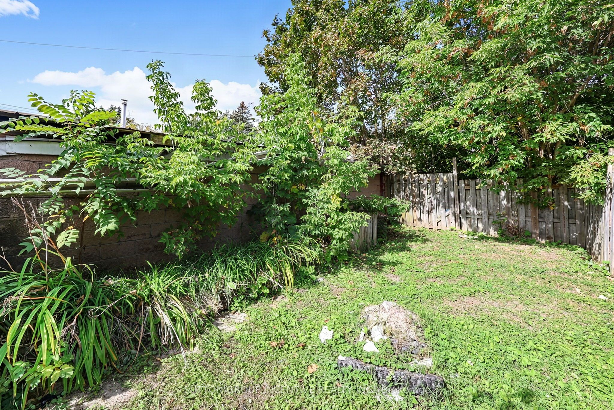 366 Talbot Street Property Photo 31