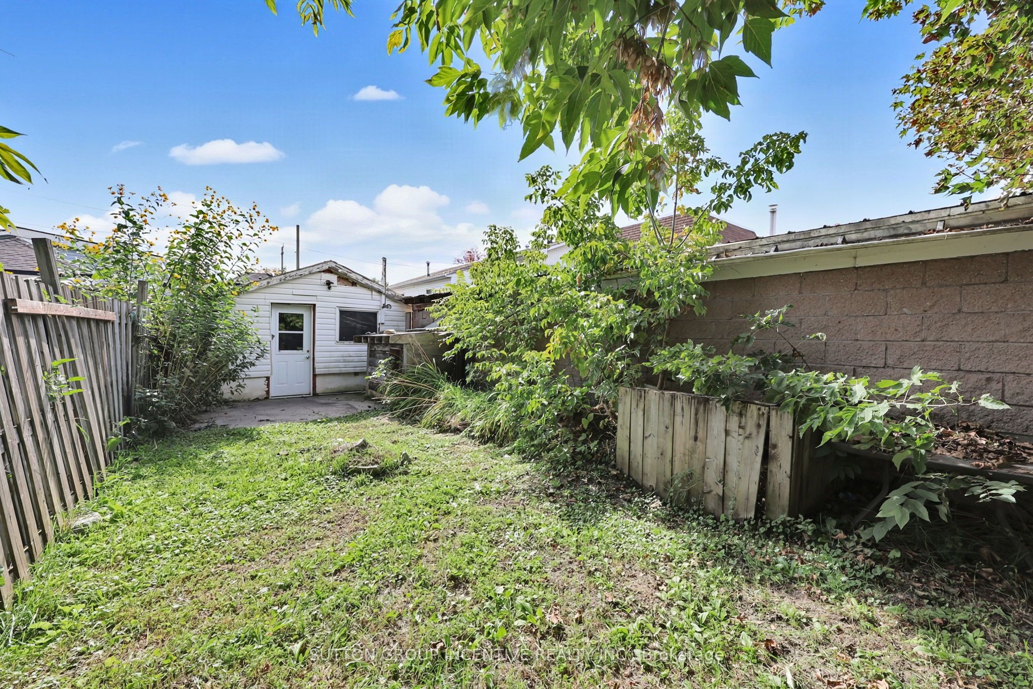 366 Talbot Street Property Photo 32