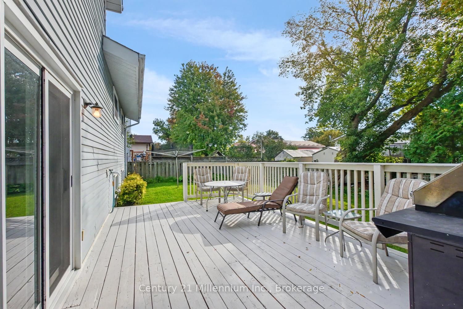18 Dillon Drive Property Photo 8