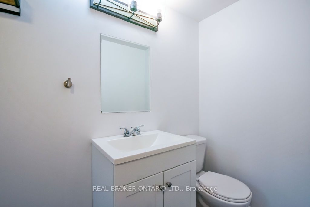 217 John Street Property Photo 18