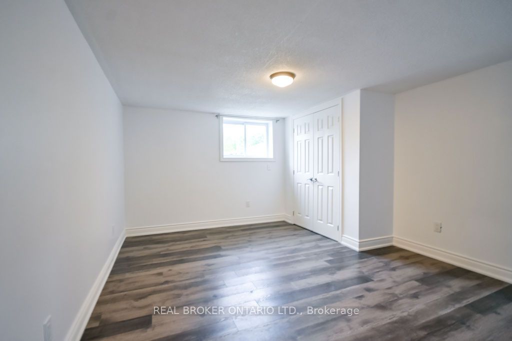 217 John Street Property Photo 20