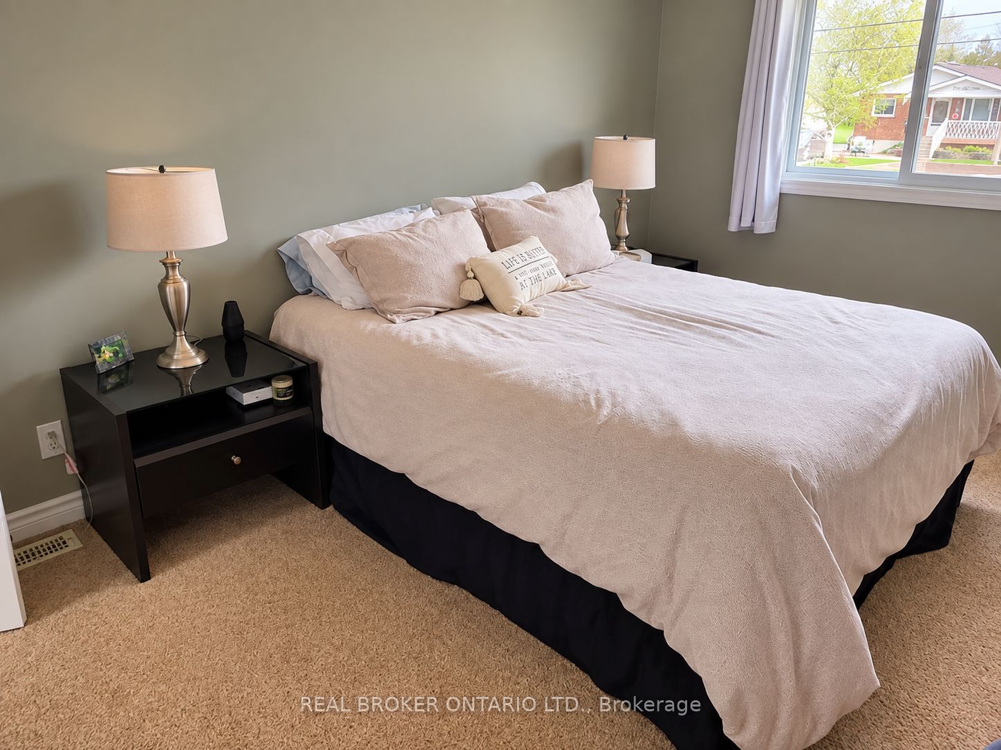 217 John Street Property Photo 30