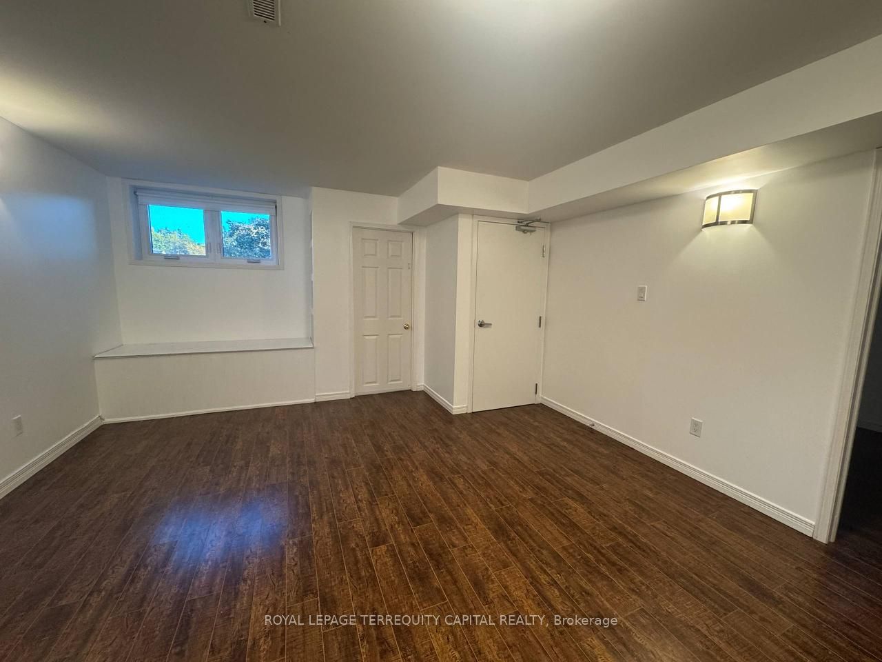 64 Copeman Crescent Lower Property Photo 1