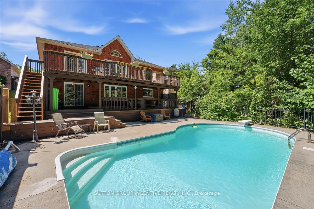 200 Cumming Drive Property Photo 1
