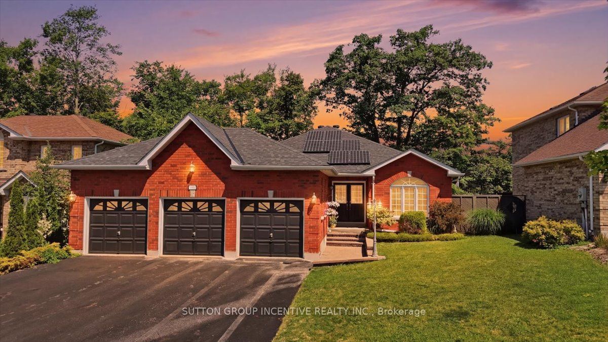 200 Cumming Drive Property Photo 2