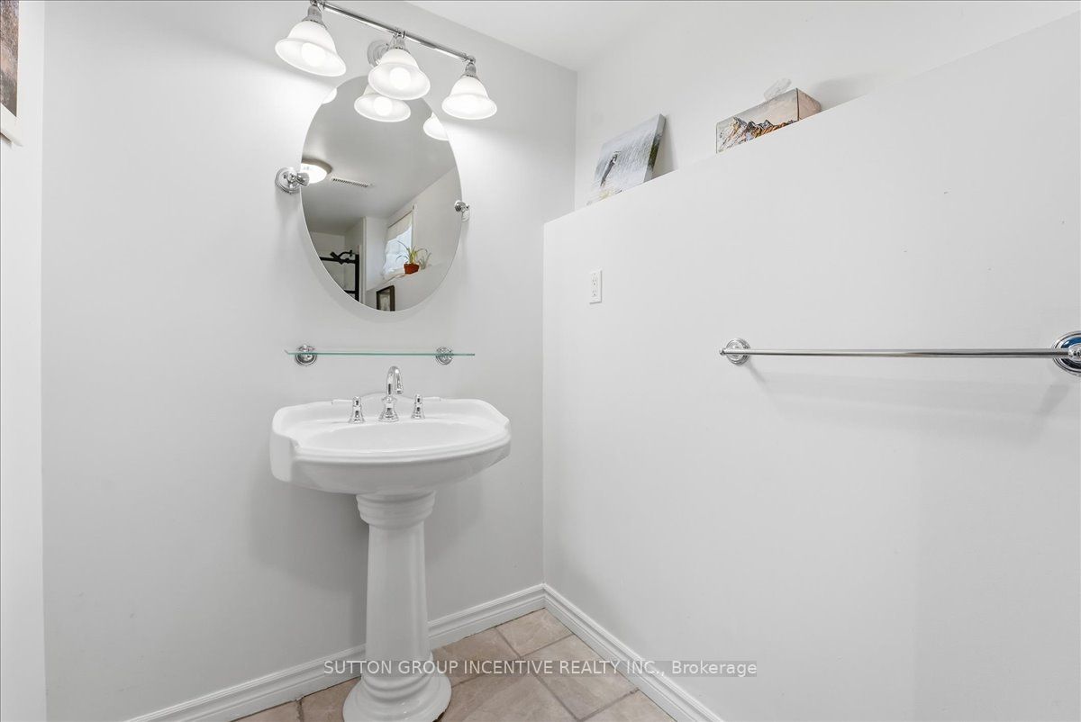 200 Cumming Drive Property Photo 35