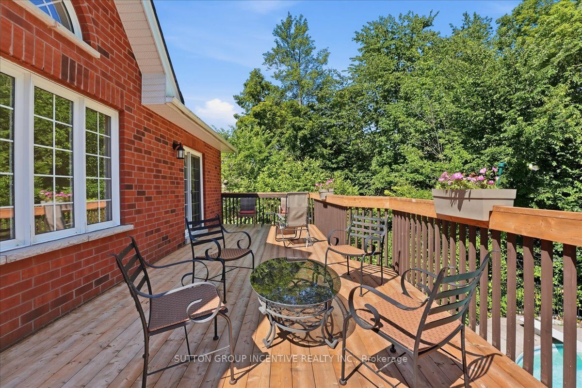 200 Cumming Drive Property Photo 42
