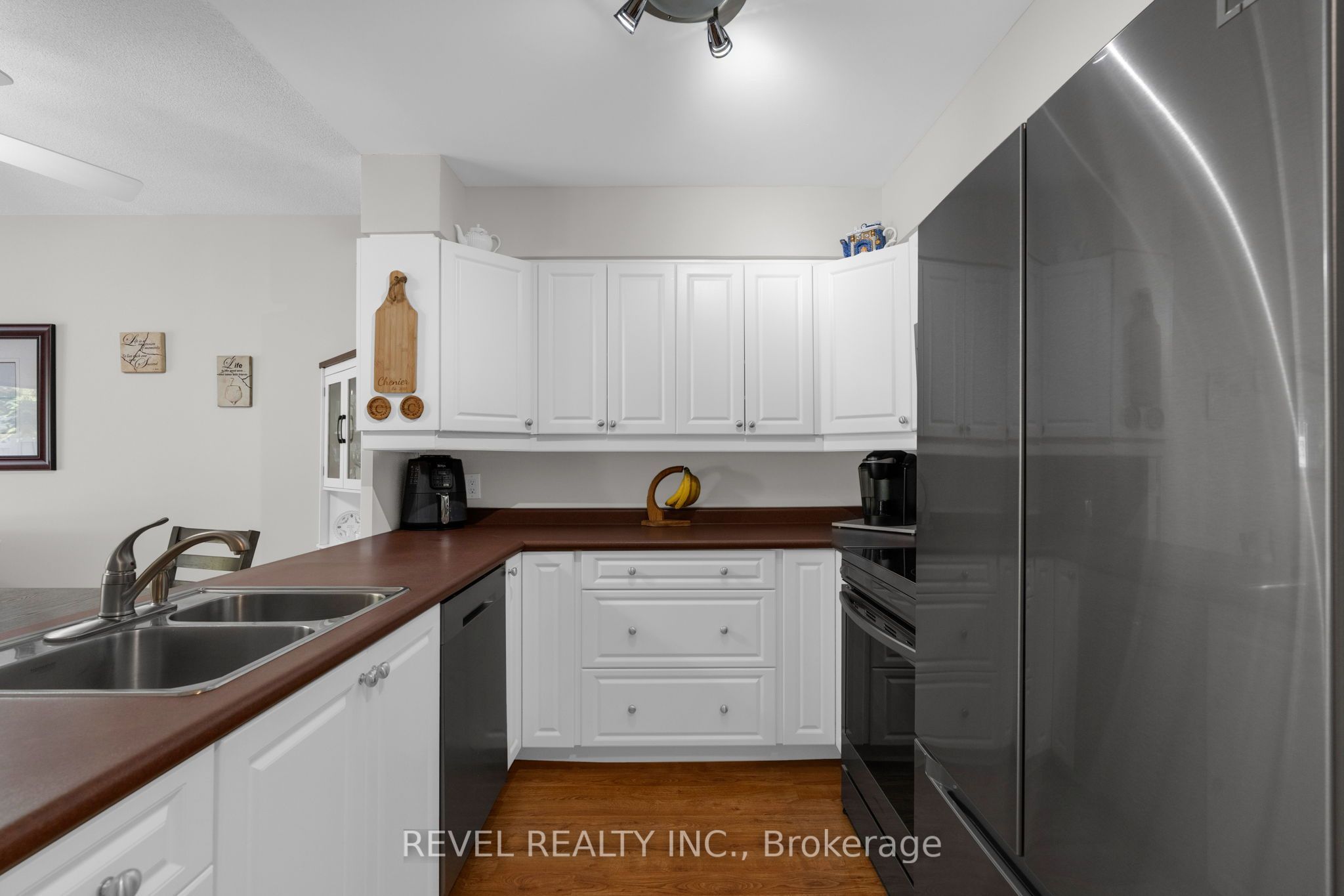 11 Laguna Parkway 26 Property Photo 10