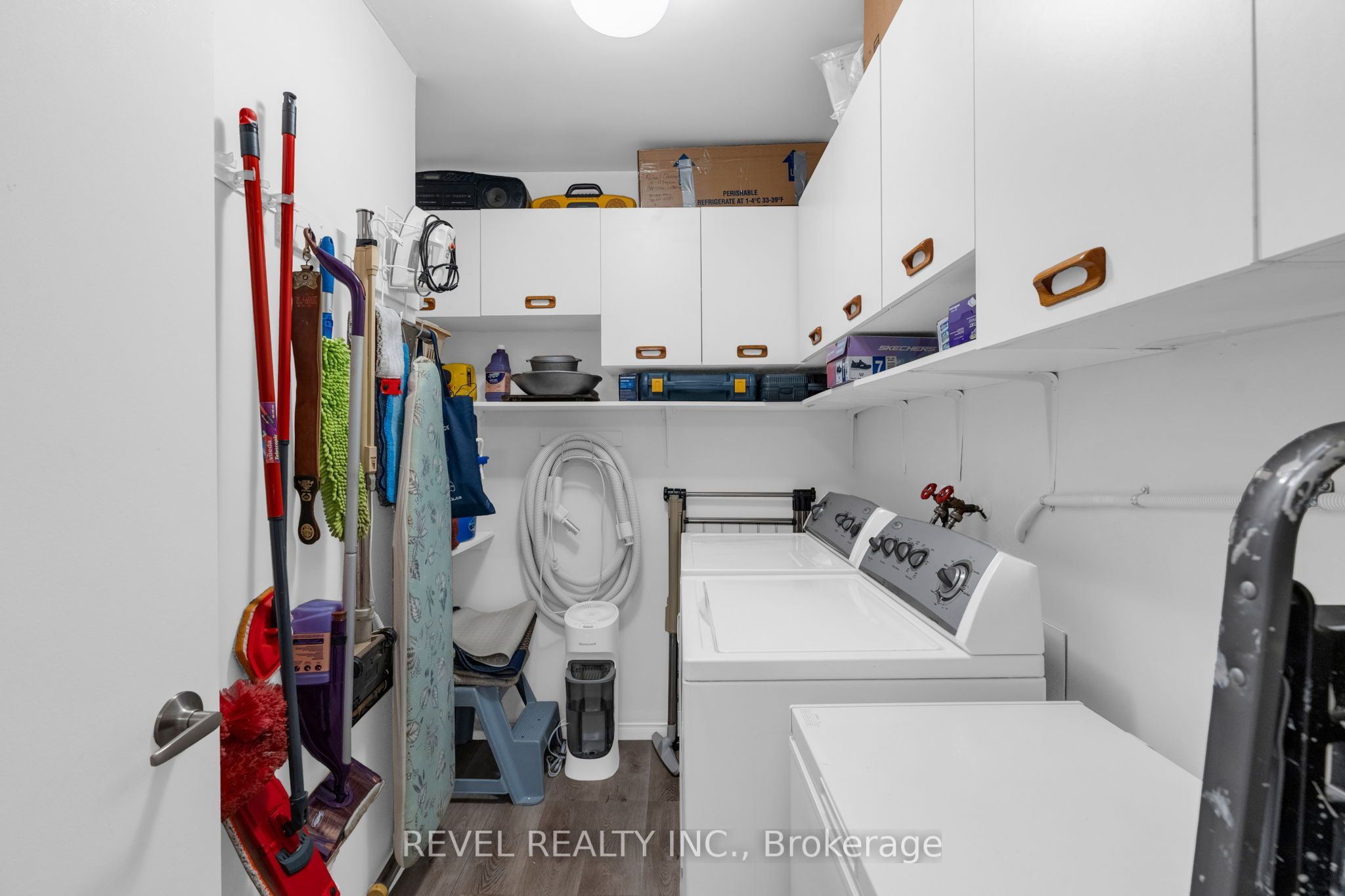 11 Laguna Parkway 26 Property Photo 26