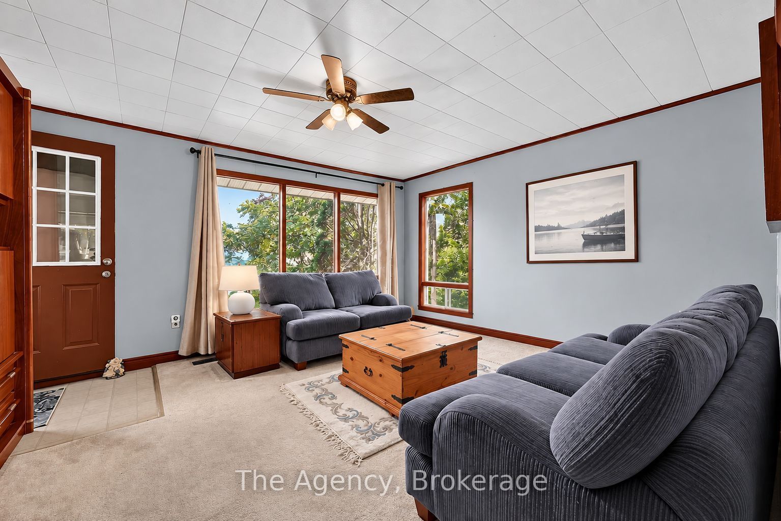 38 Pine Street Property Photo 5