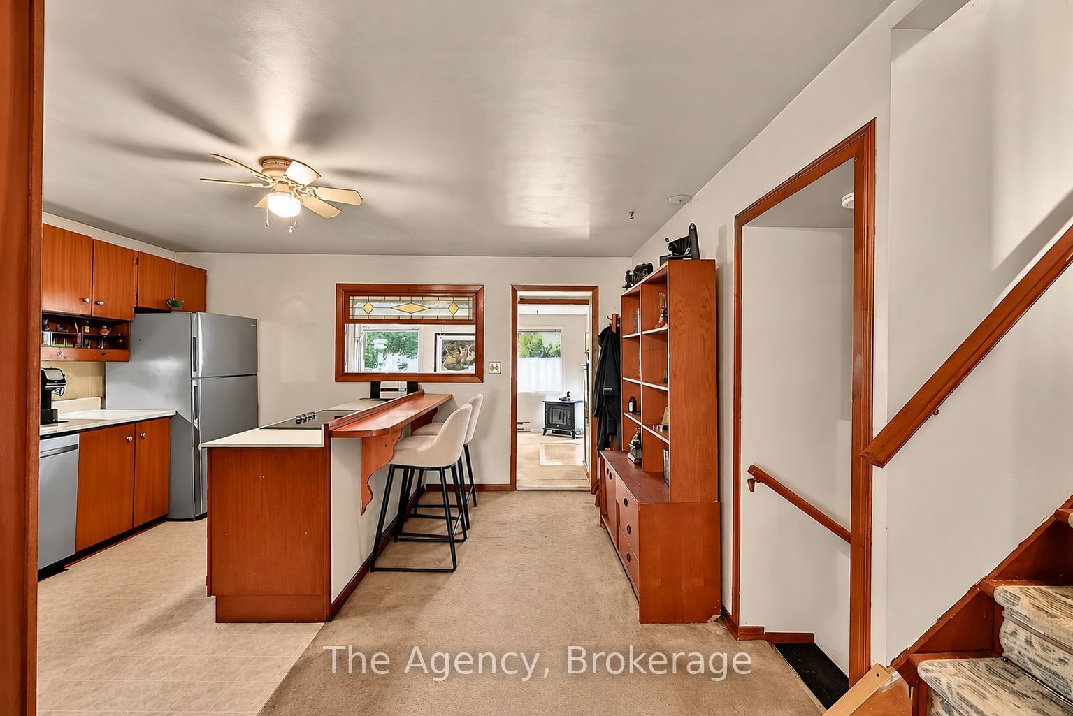 38 Pine Street Property Photo 8