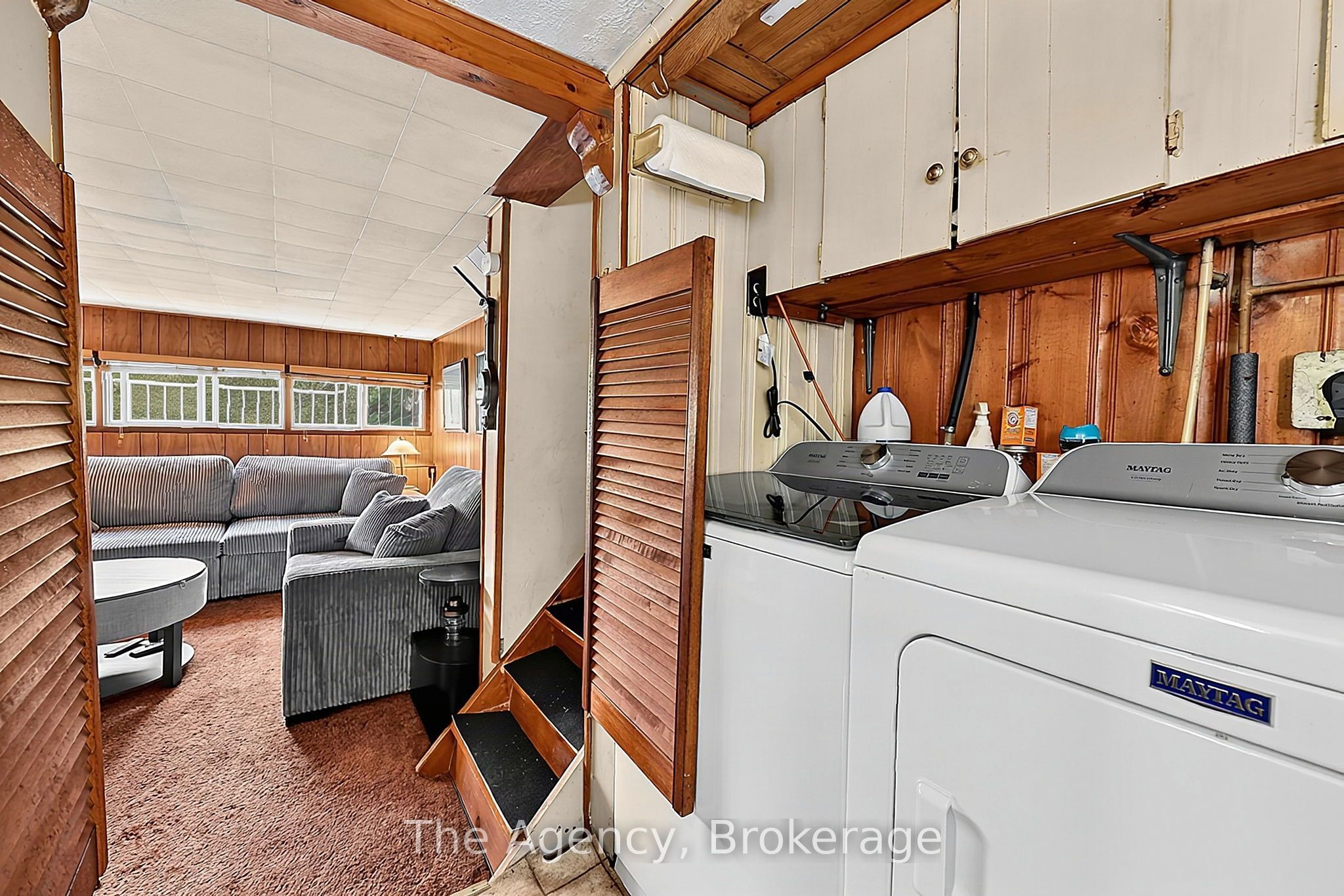 38 Pine Street Property Photo 23