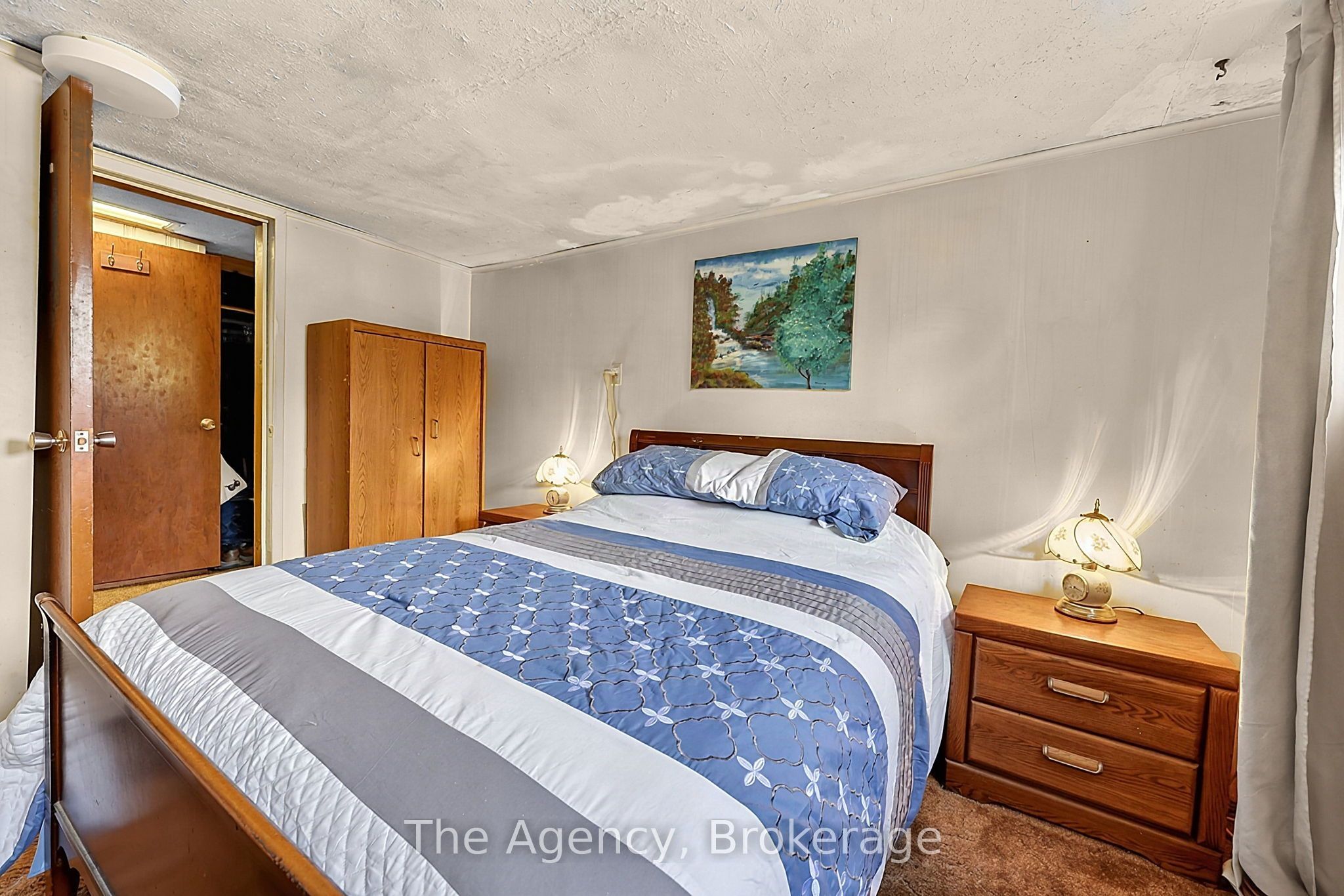 38 Pine Street Property Photo 24