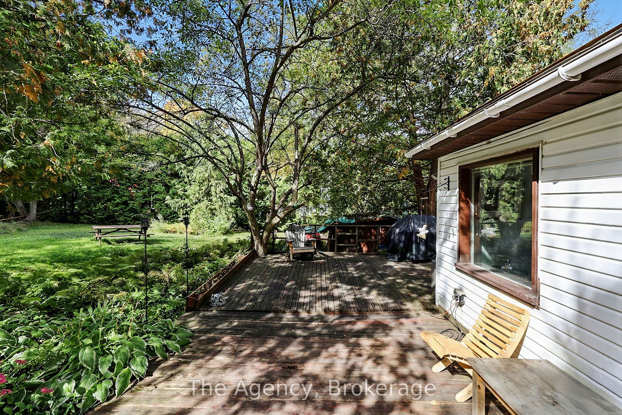 38 Pine Street Property Photo 29