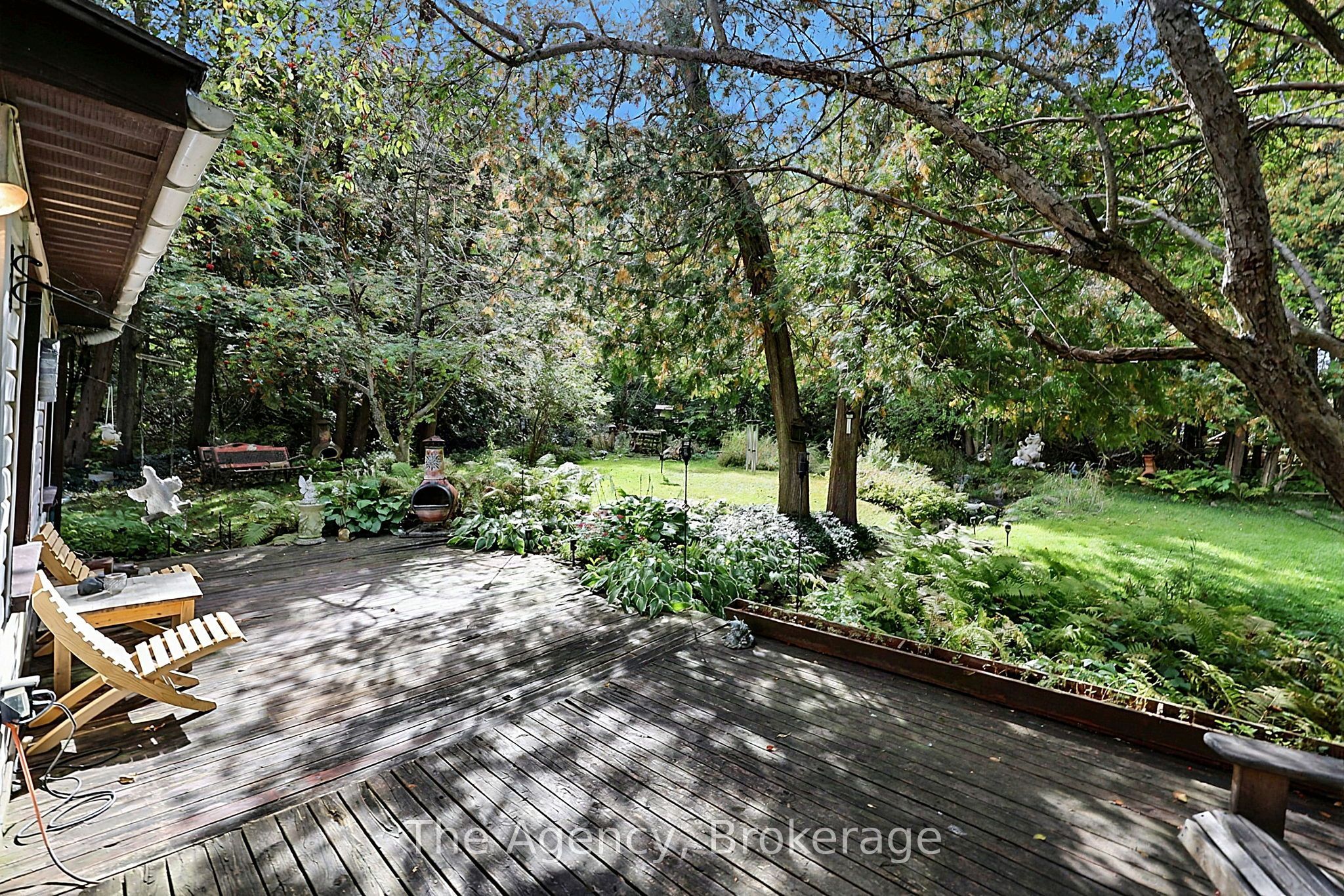 38 Pine Street Property Photo 30