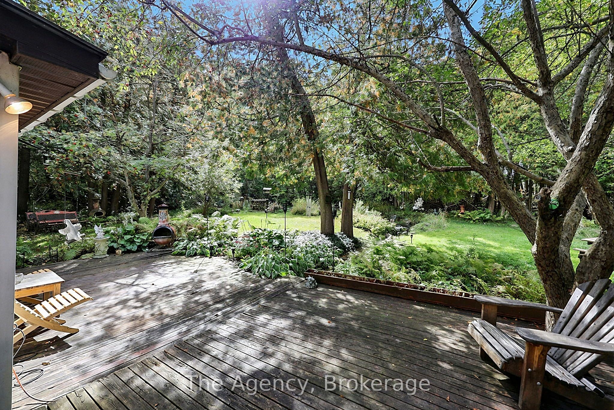 38 Pine Street Property Photo 31