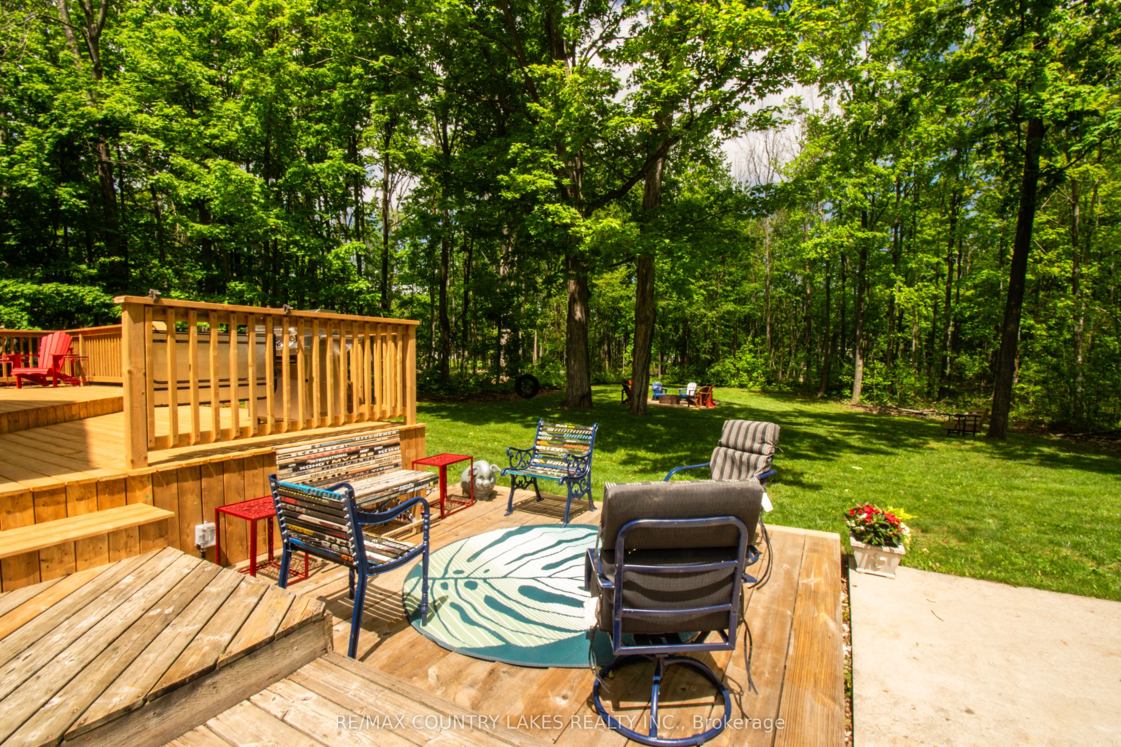 657 13th Line S Property Photo 40