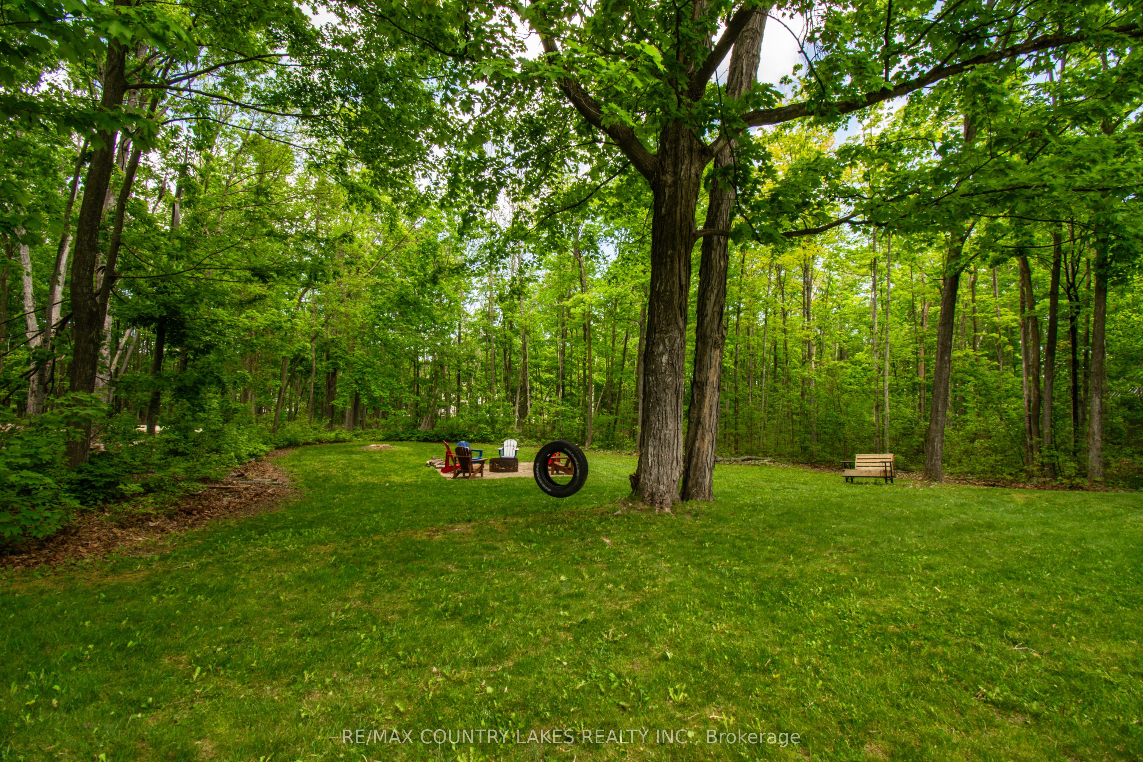 657 13th Line S Property Photo 42