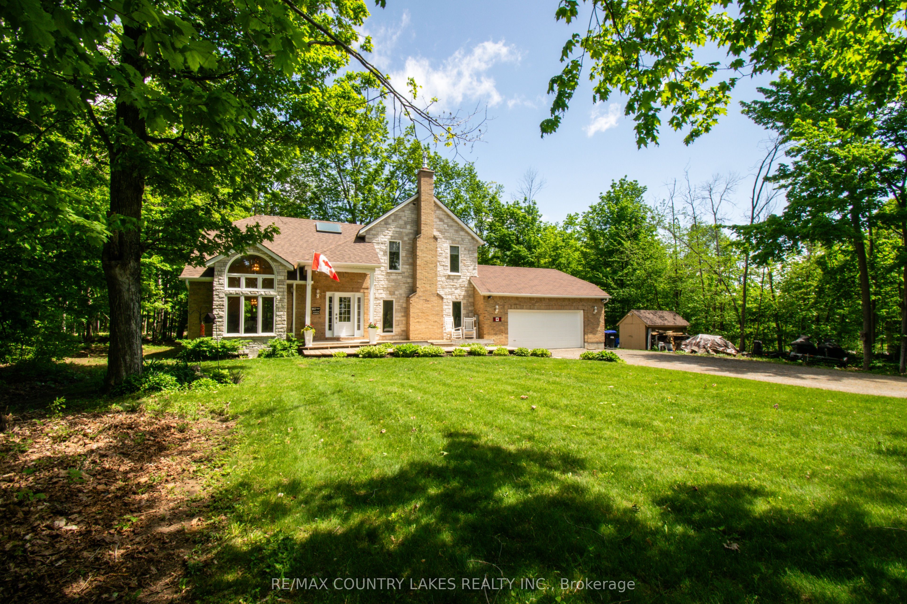 657 13th Line S Property Photo 45