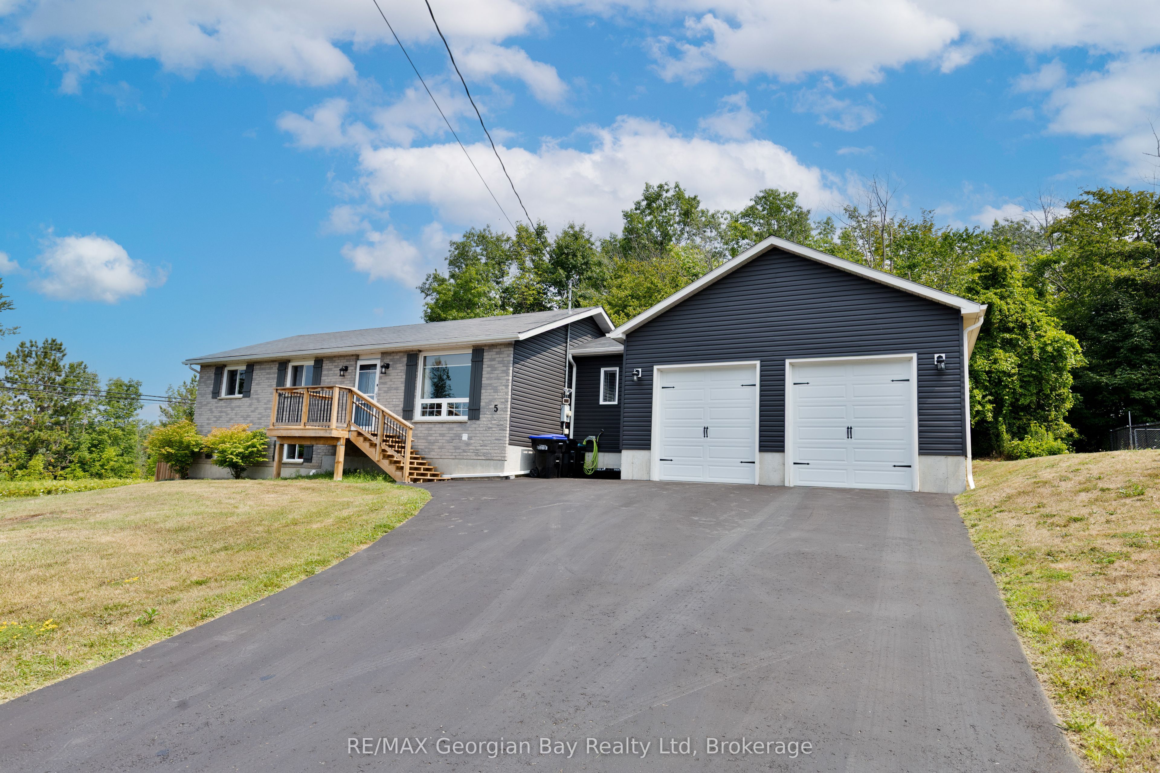5 Easton Avenue Property Photo 2