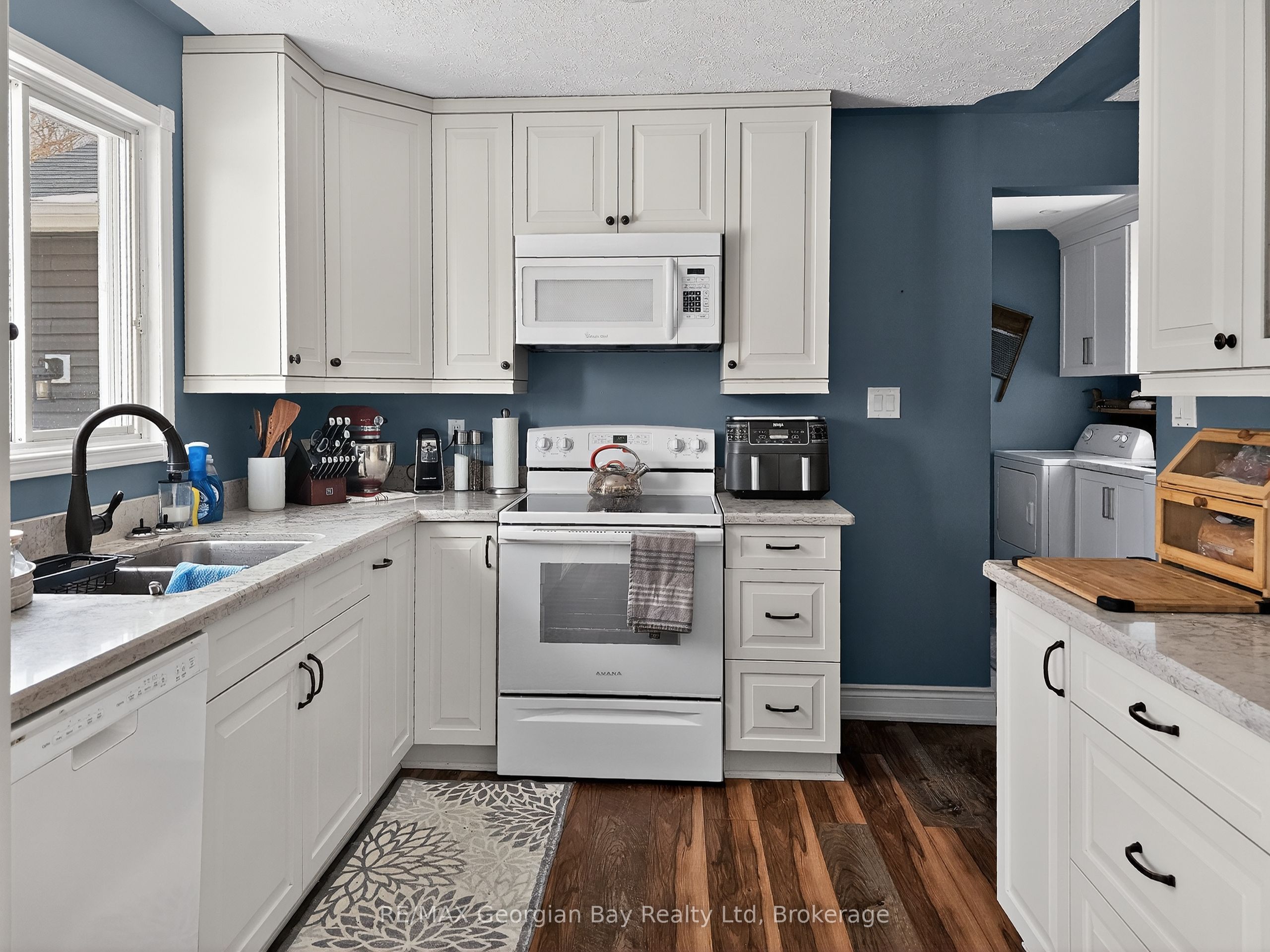 5 Easton Avenue Property Photo 7