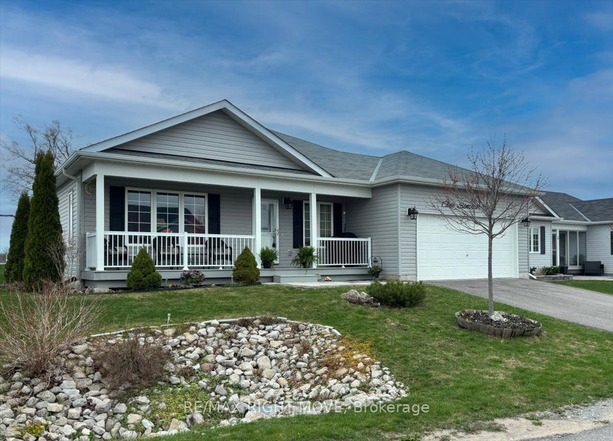 1 Sinclair Crescent Property Photo 28