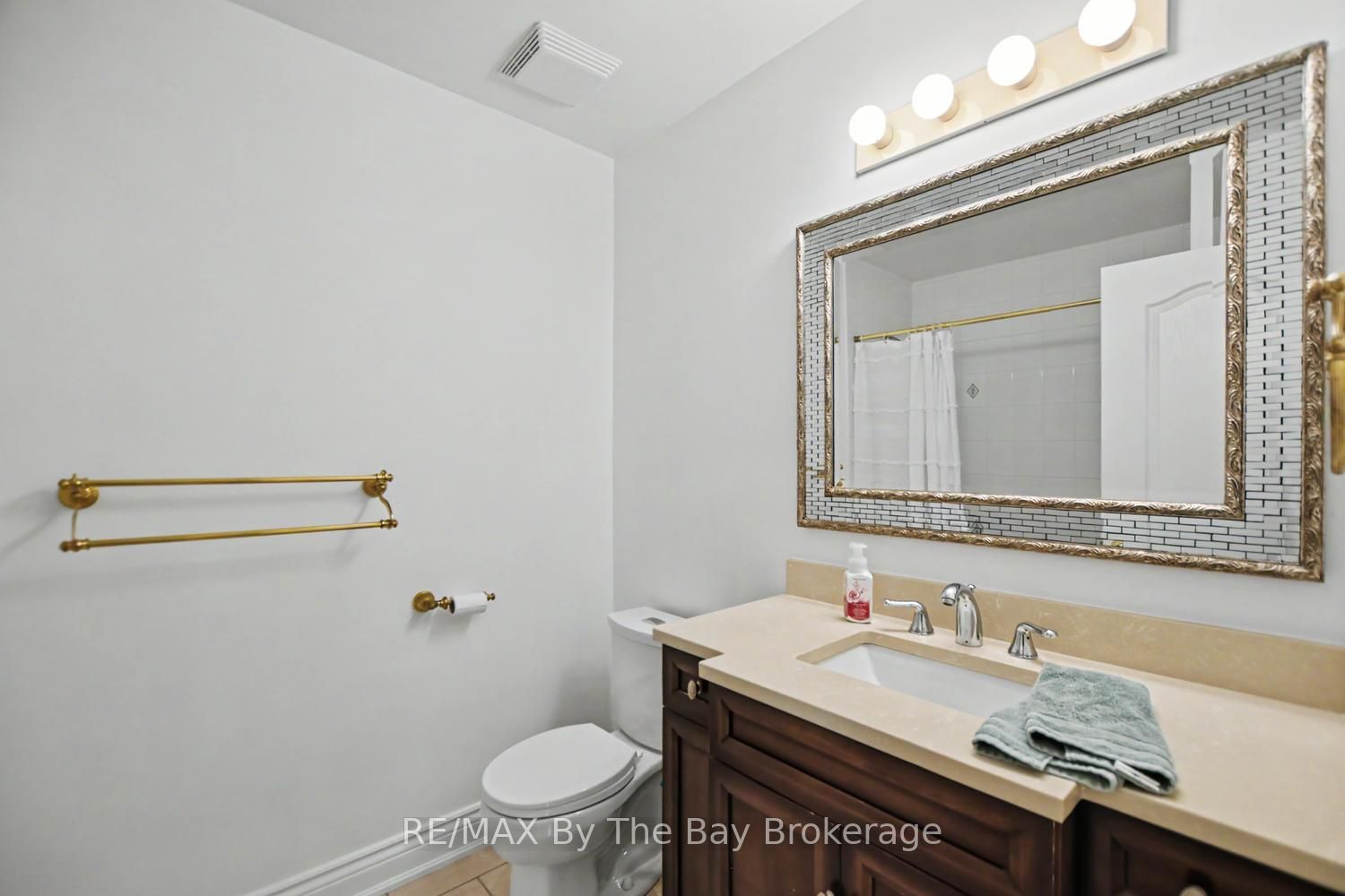 33 Telfer Road Property Photo 24