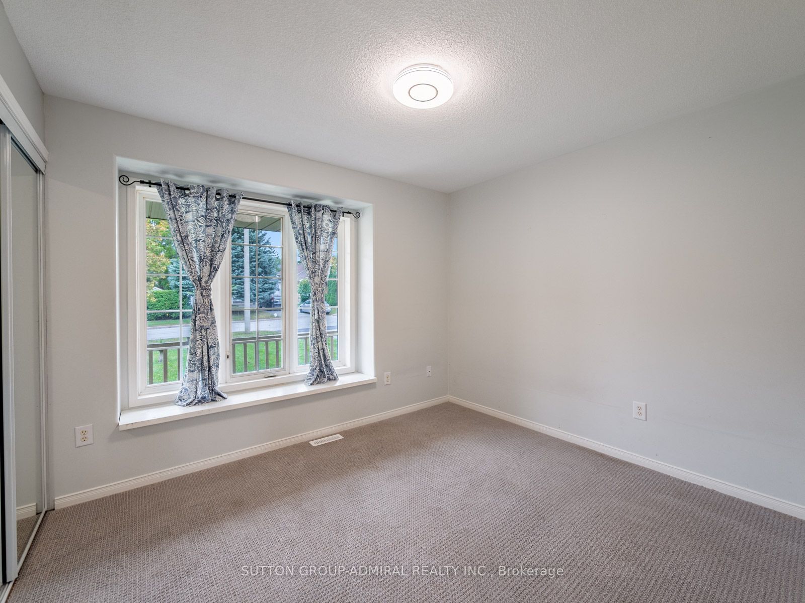 28 Harwood Drive Property Photo 19