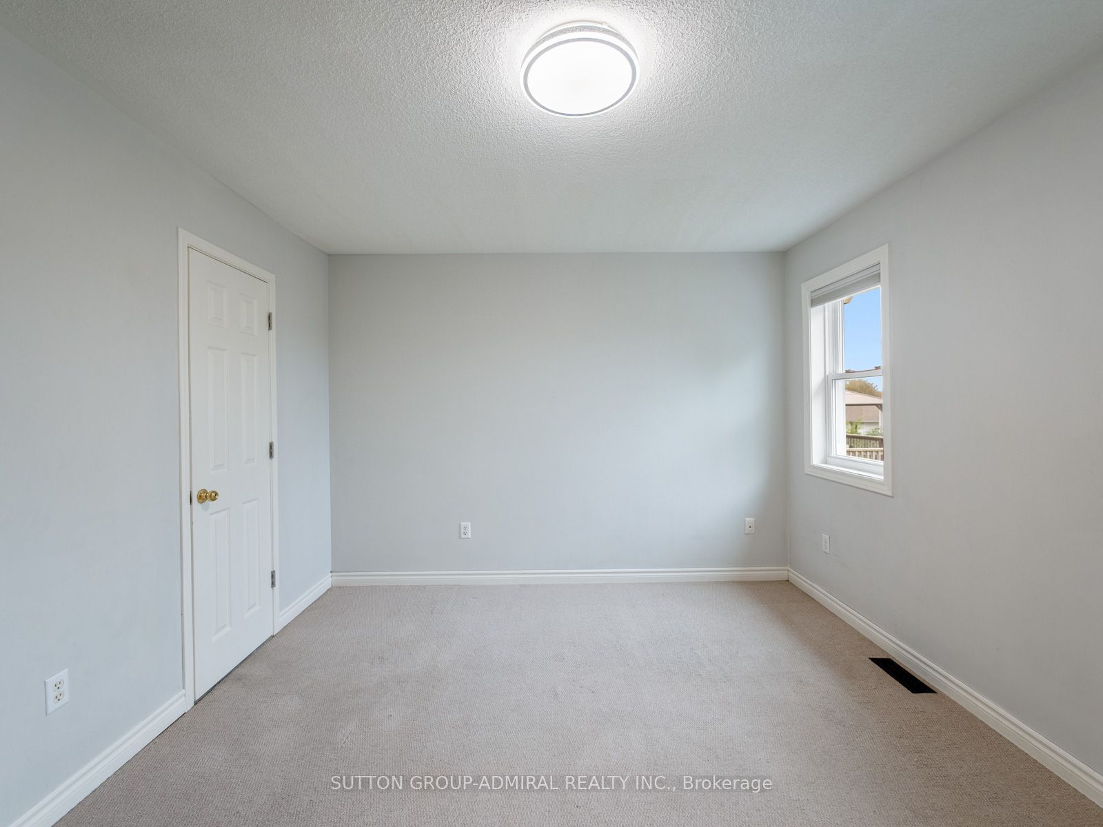 28 Harwood Drive Property Photo 22