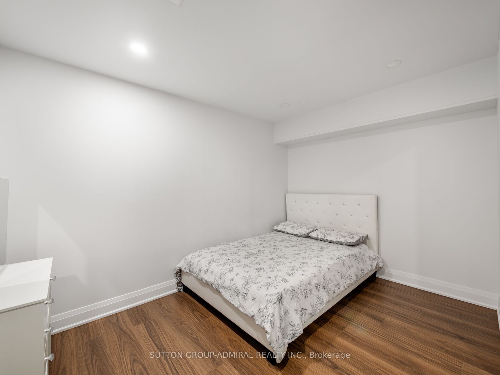 28 Harwood Drive Property Photo 37
