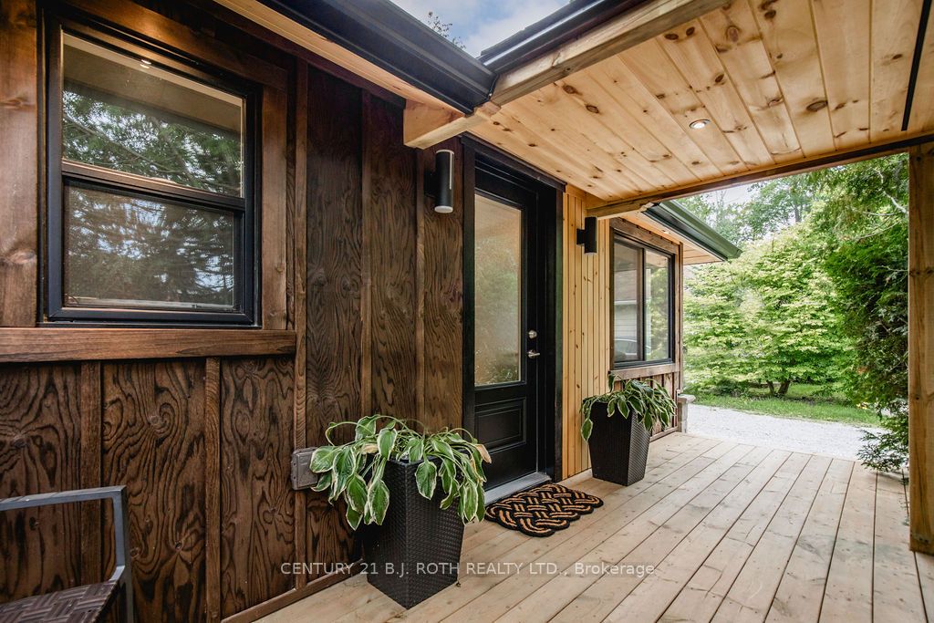 12 Domar Road Property Photo 21