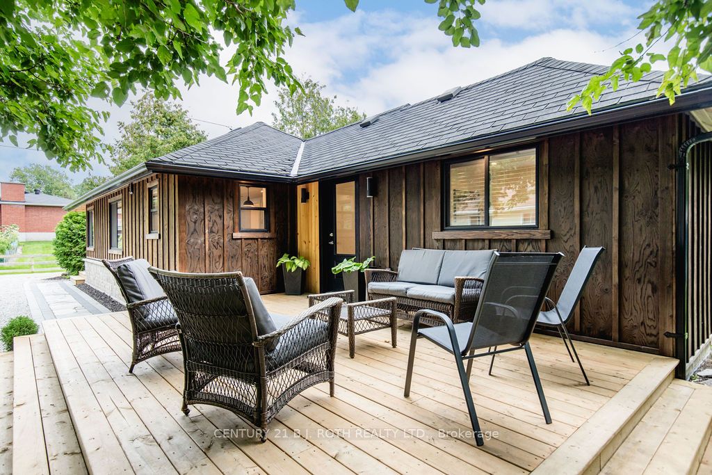 12 Domar Road Property Photo 23