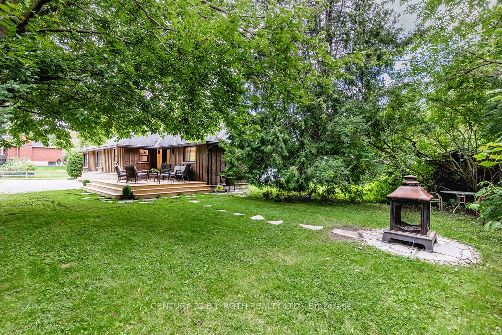 12 Domar Road Property Photo 24