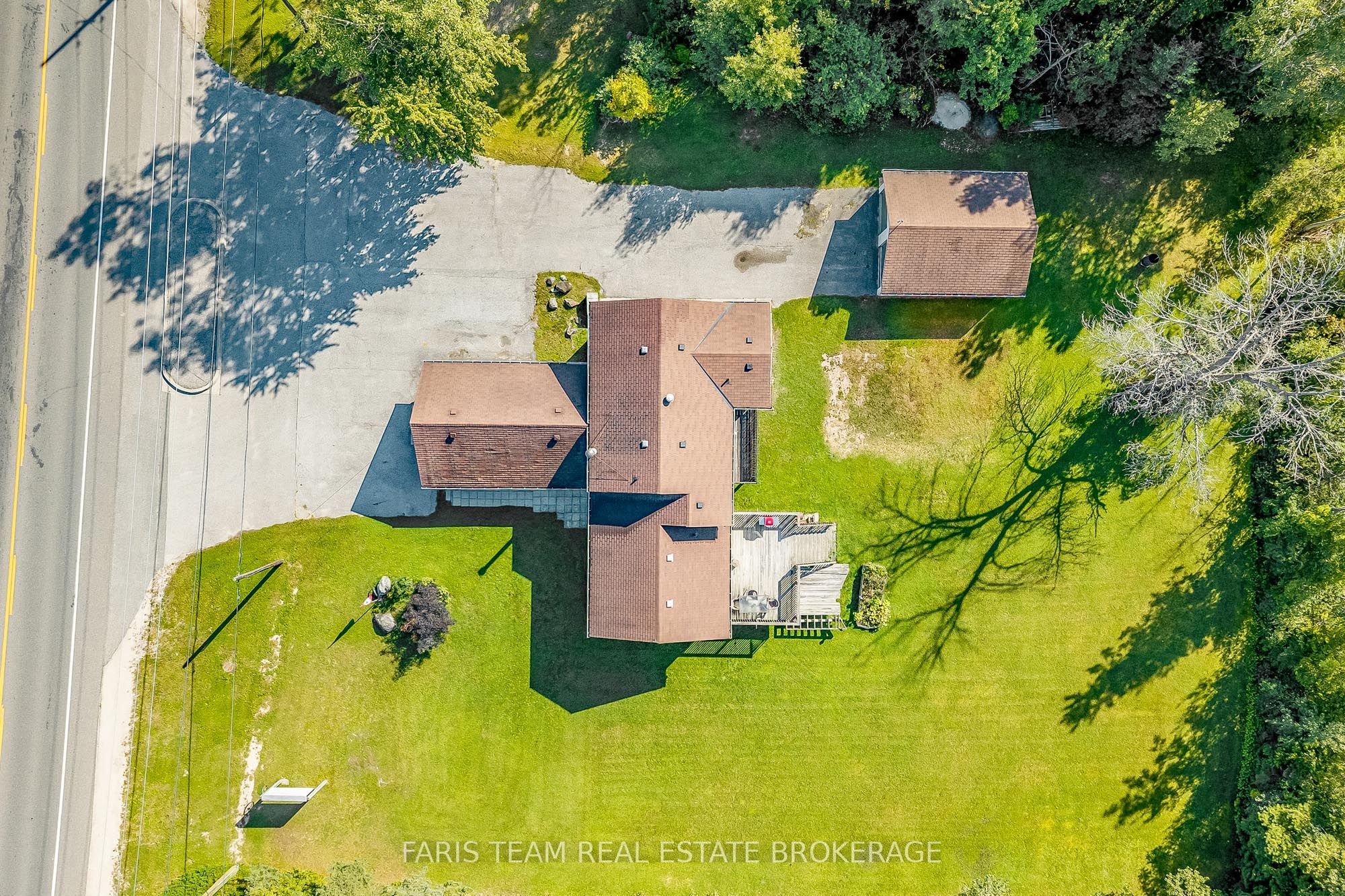 8801 Beachwood Road Property Photo 12