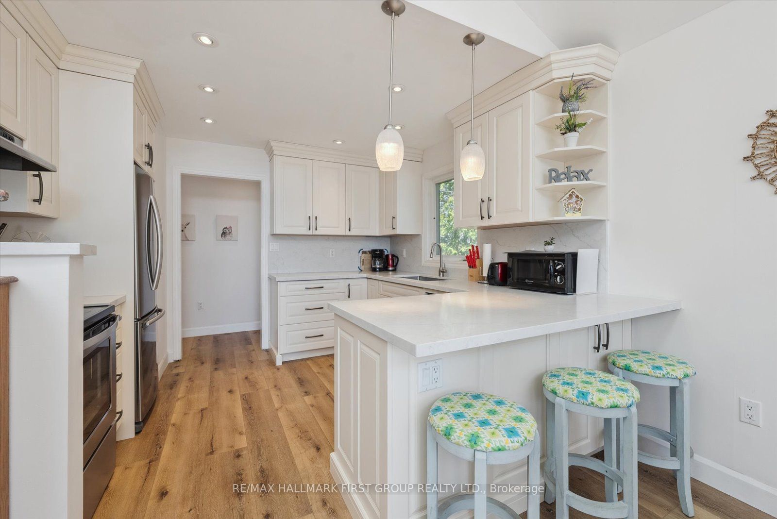 2807 Lakeside Drive Property Photo 10