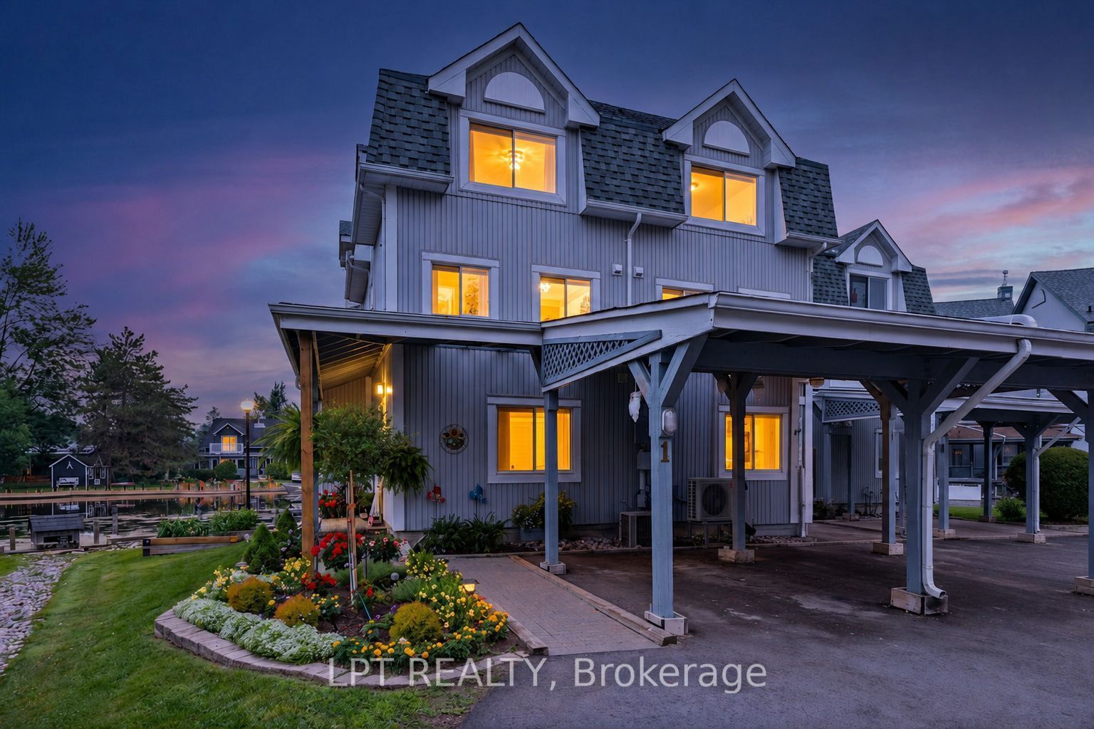 30 Laguna Parkway 1 Property Photo 11