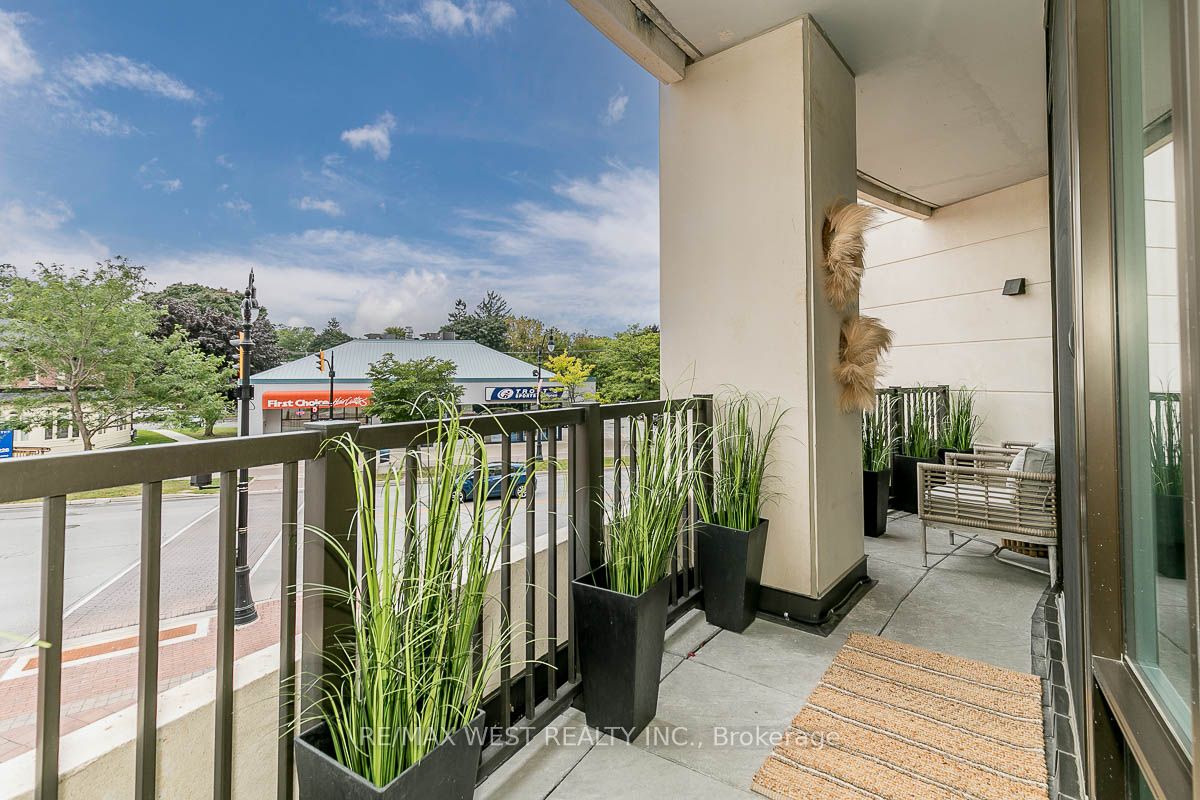 1 Hume Street 212 Property Photo 28