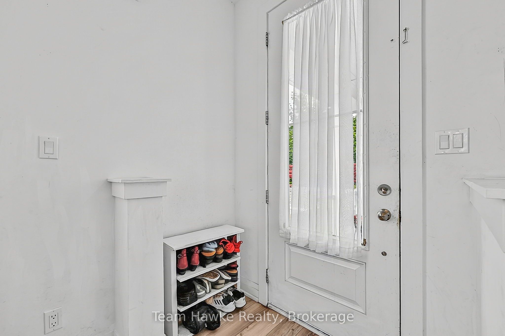 1 Samantha Lane Property Photo 7