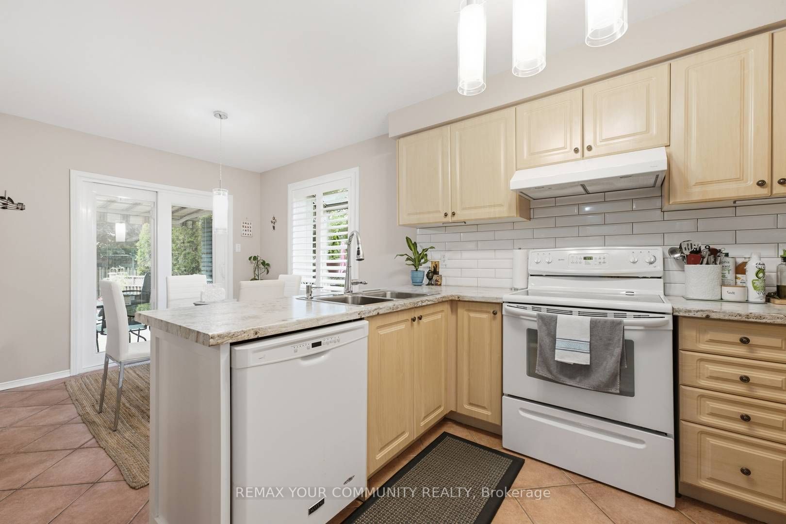 57 Kingsridge Road Property Photo 11