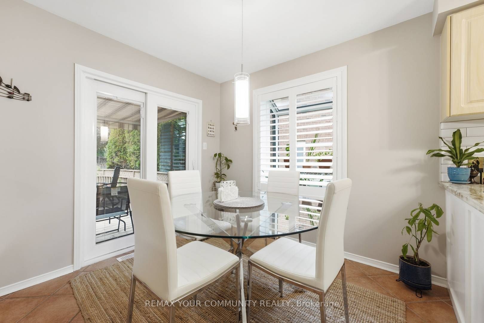 57 Kingsridge Road Property Photo 13