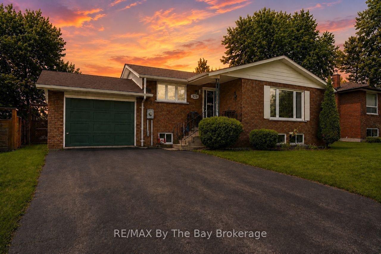 229 Datas Drive E Property Photo 1