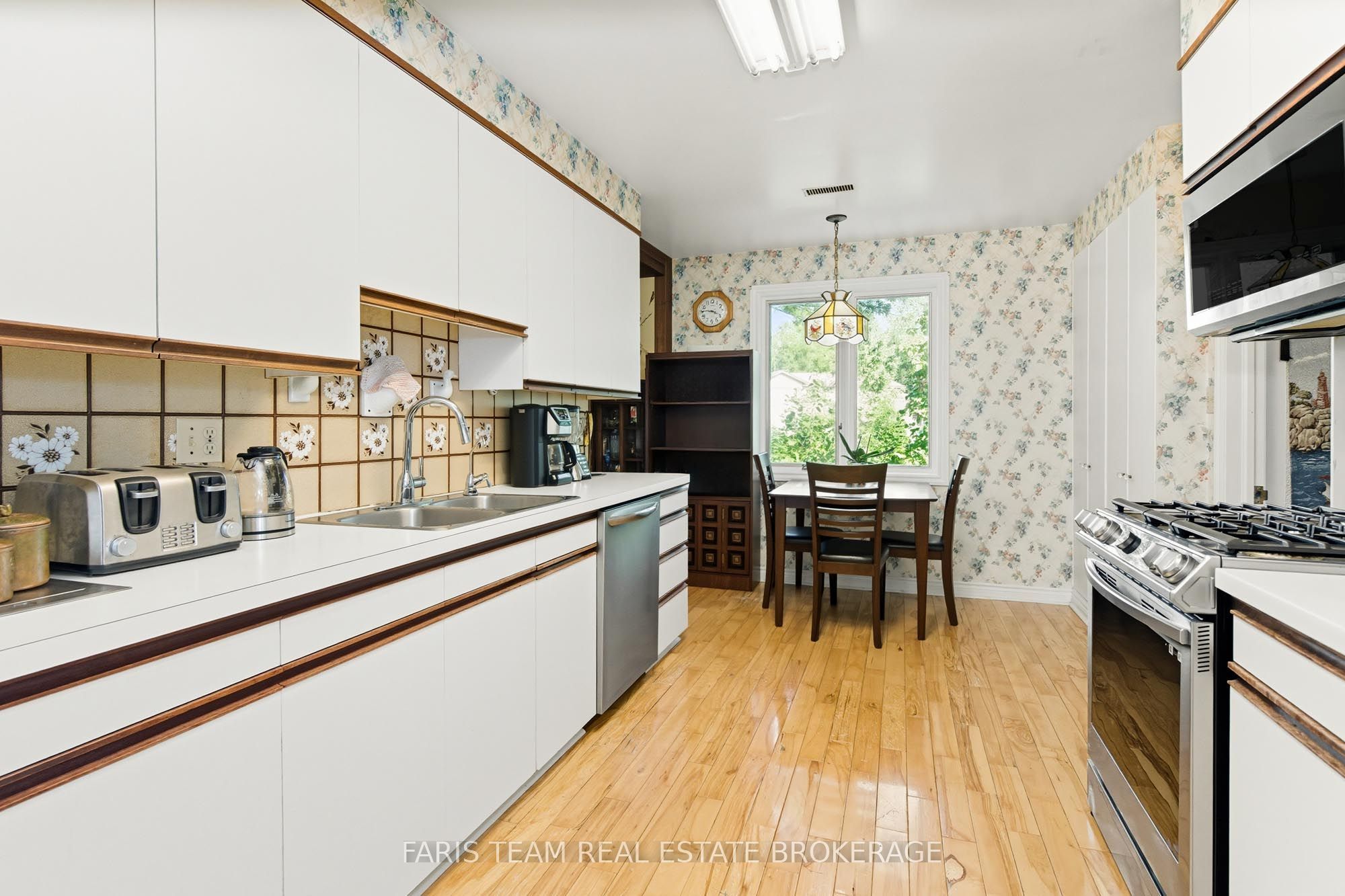 193 Gouett Street Property Photo 7
