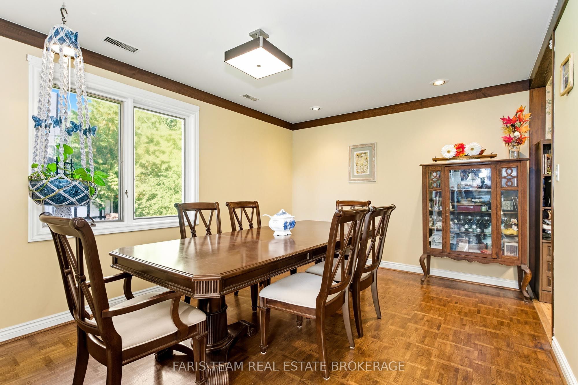 193 Gouett Street Property Photo 10